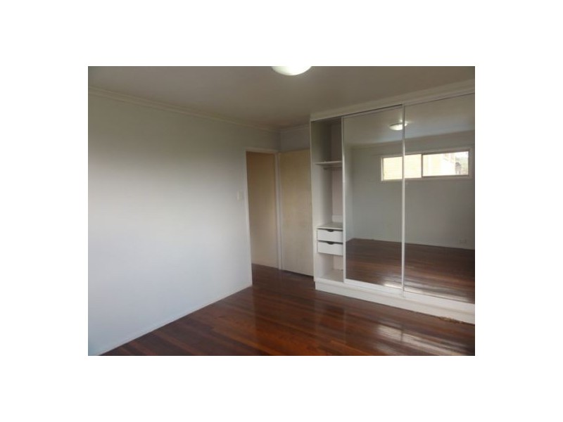 32 Bankside Street, Nathan QLD 4111