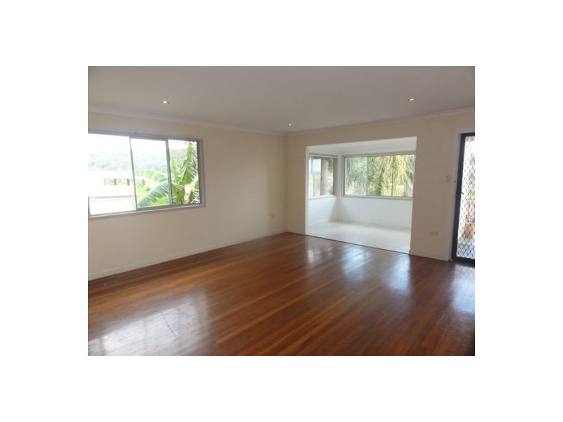 32 Bankside Street, Nathan QLD 4111