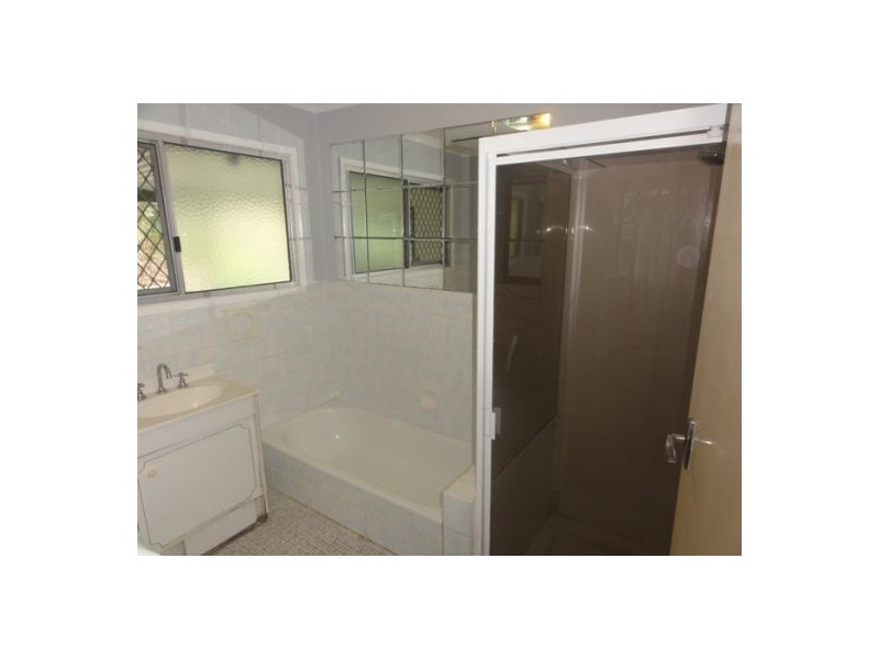 32 Bankside Street, Nathan QLD 4111