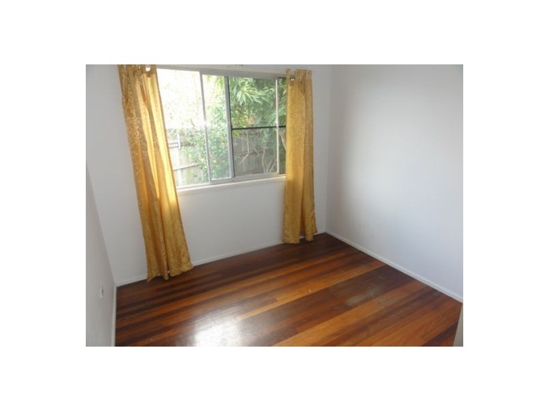 32 Bankside Street, Nathan QLD 4111