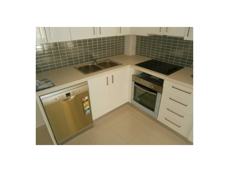 108 Nicholson Street, Greenslopes QLD 4120