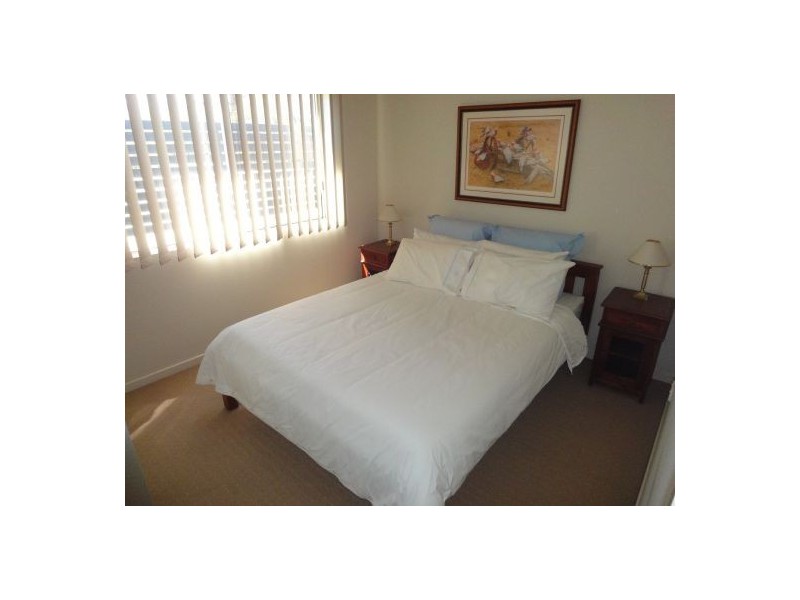 8/102 Glenalva Tce, Enoggera QLD 4051