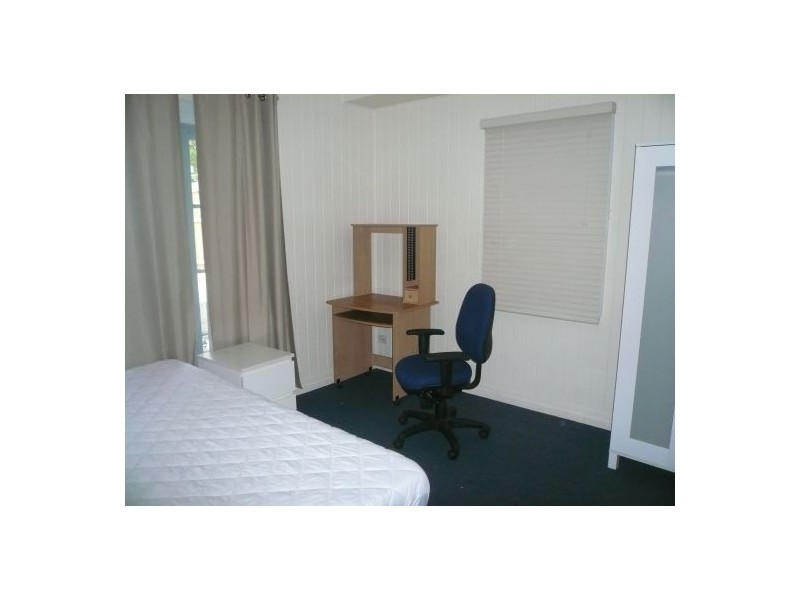 32a Redfern Street, Woolloongabba QLD 4102