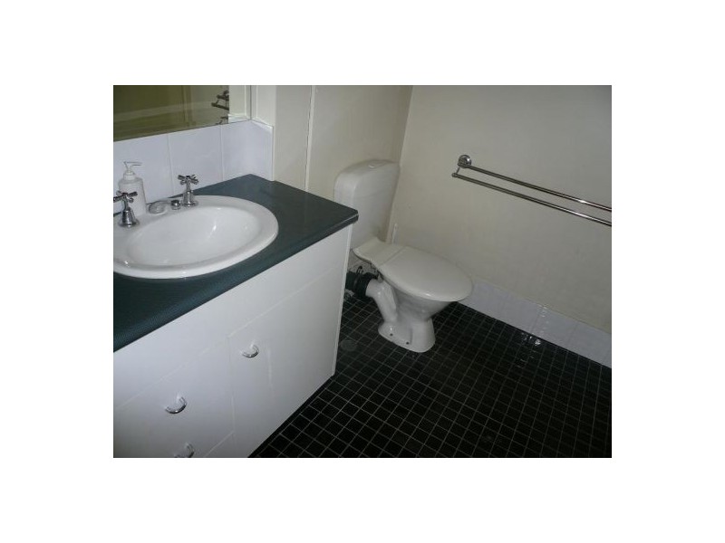 18/2 Gertrude Street, Highgate Hill QLD 4101