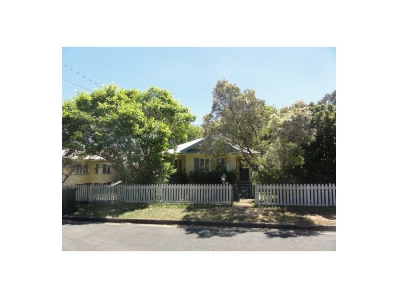 93 Meemar Street, Chermside QLD 4032