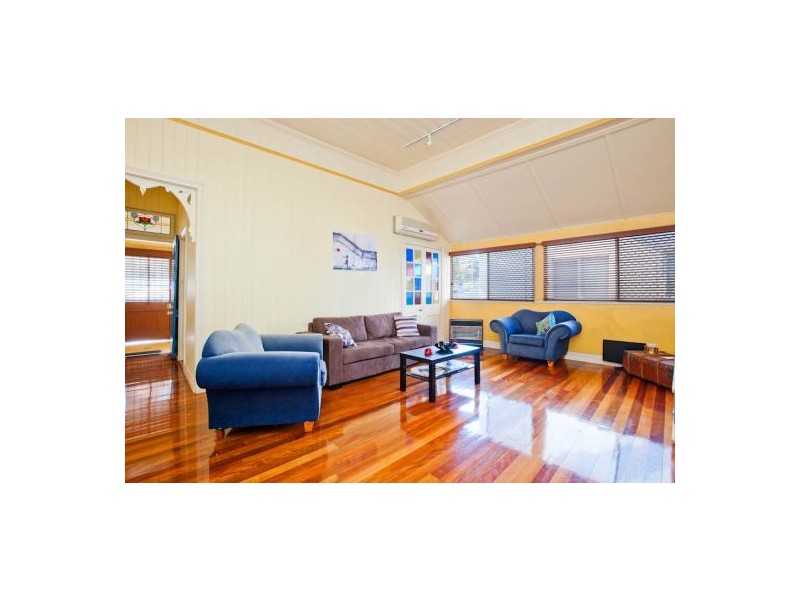 138 Hardgrave Rd, West End QLD 4101