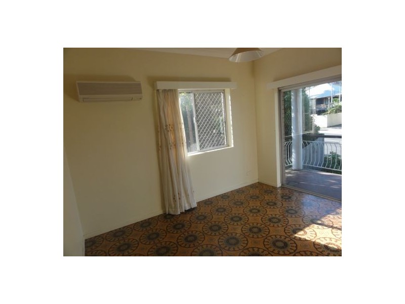 128 Samford Road, Enoggera QLD 4051
