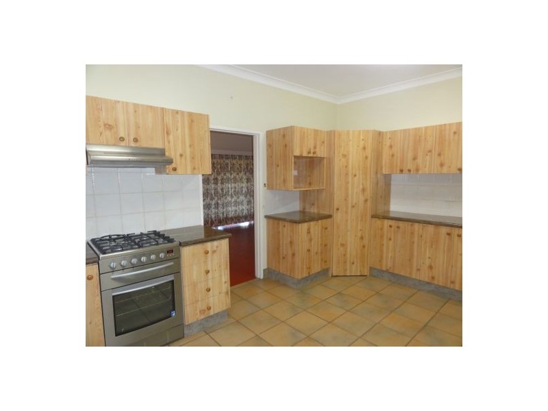 128 Samford Road, Enoggera QLD 4051