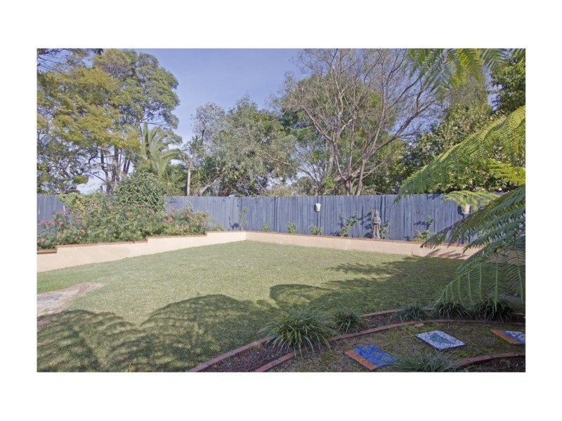 58 Albany Street, Point Frederick NSW 2250
