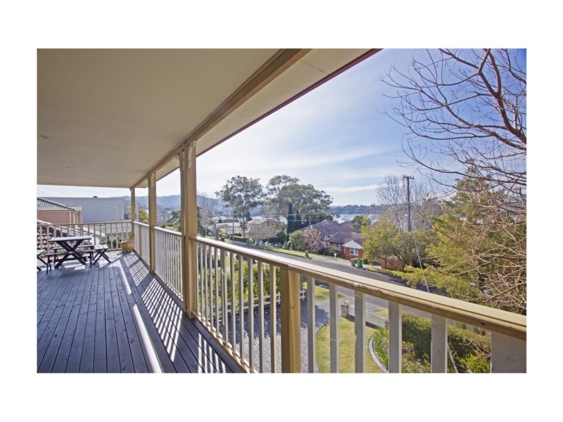 58 Albany Street, Point Frederick NSW 2250