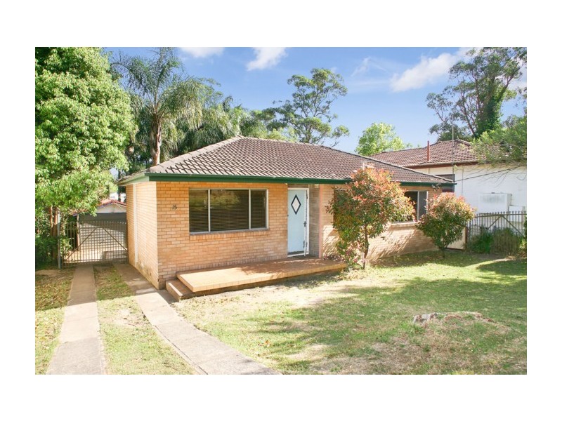 15 Maidens Brush Road, Wyoming NSW 2250