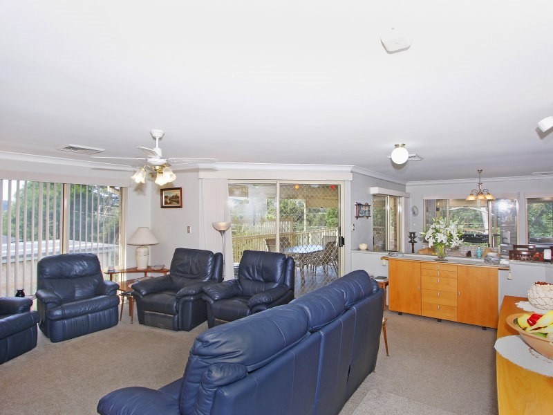 Lisarow NSW 2250