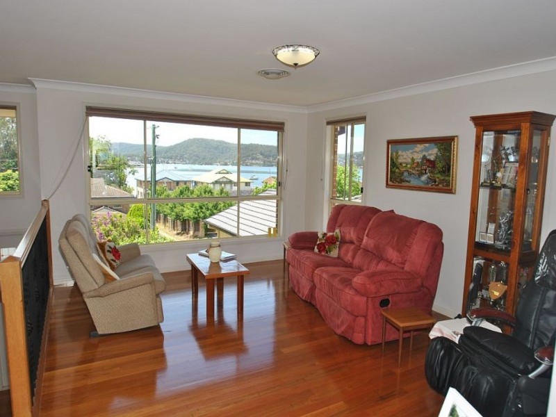 Point Frederick NSW 2250