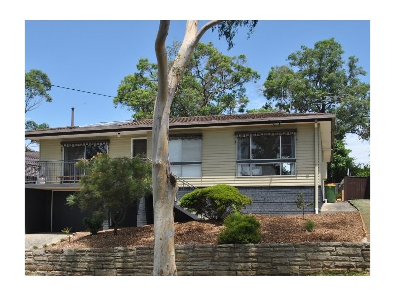 18 Holcombe Ave, Narara NSW 2250
