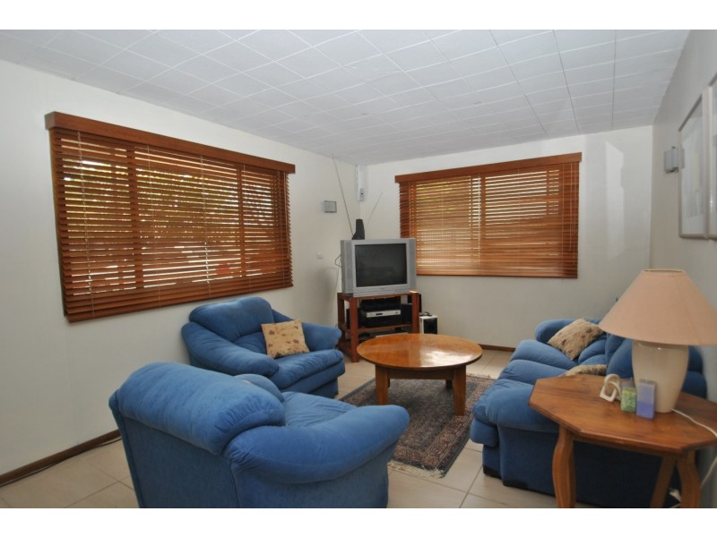 34 Cambridge Circle, Ourimbah NSW 2258