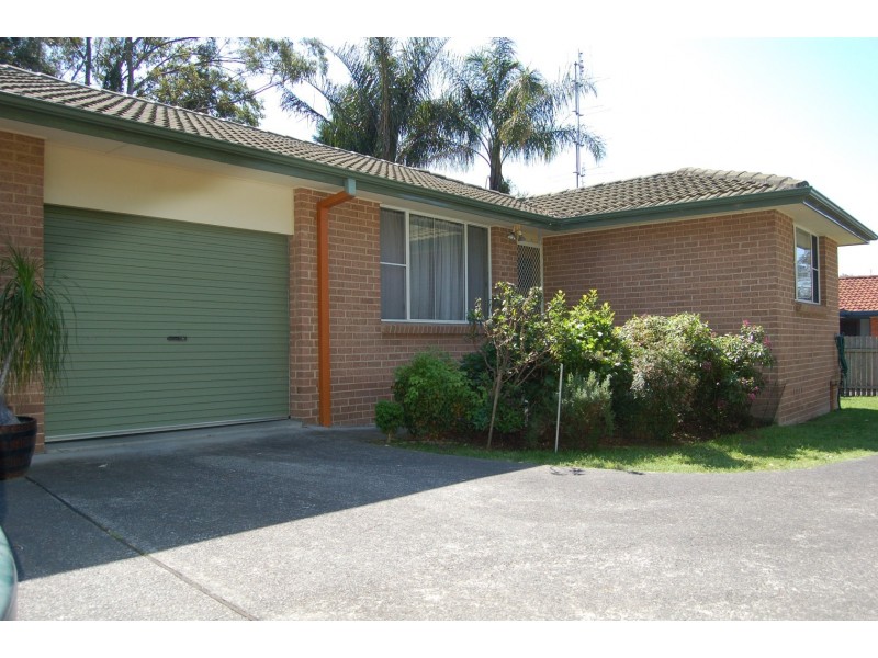 1/14 Donna Close, Lisarow NSW 2250
