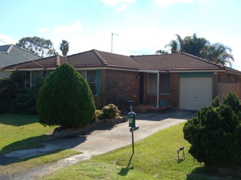 Gwendolen Avenue, Umina Beach NSW 2257