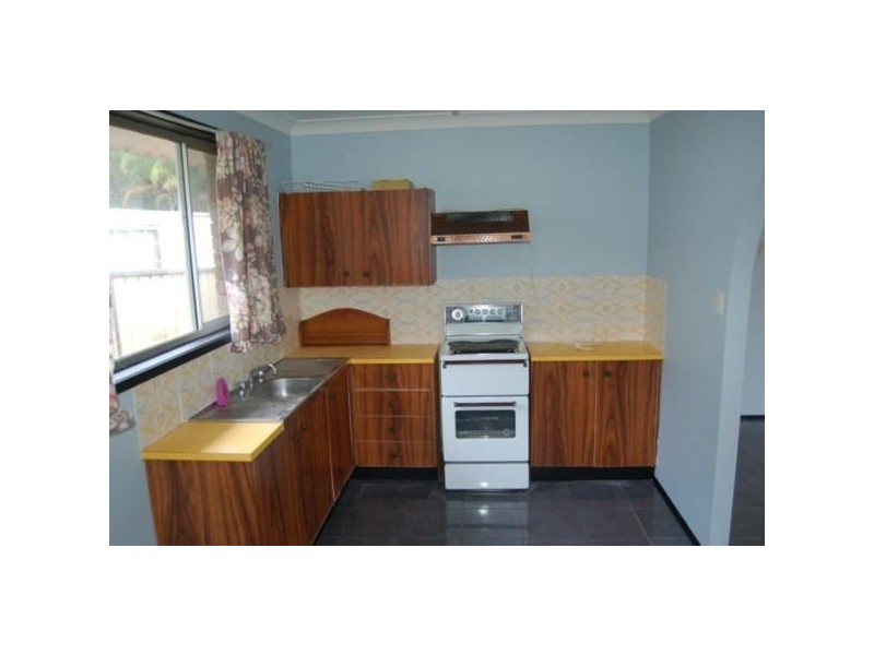 Berkeley Vale NSW 2261