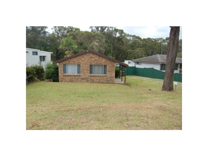 Berkeley Vale NSW 2261