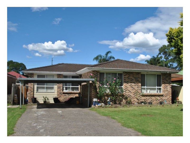 52 Lisarow St, Lisarow NSW 2250
