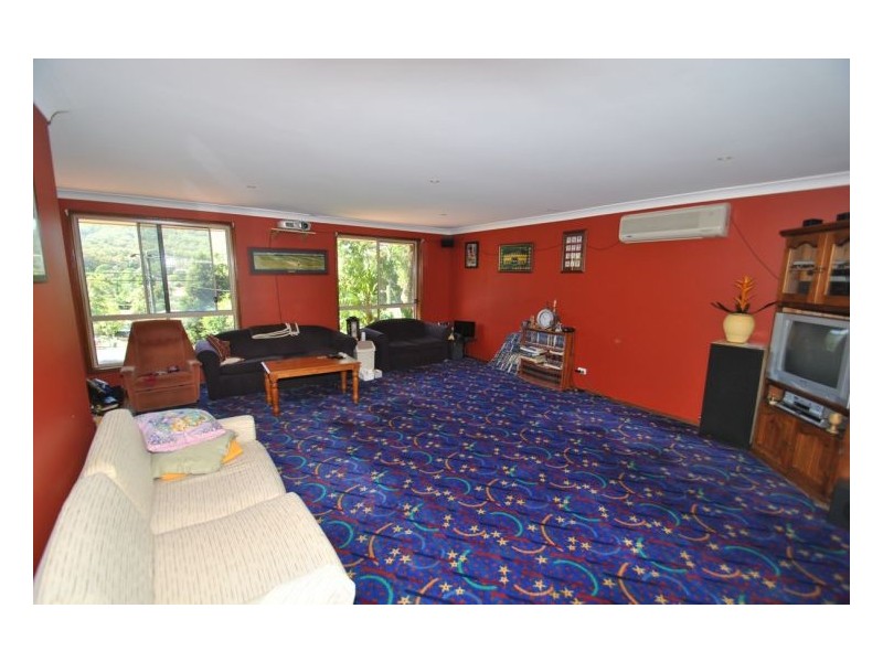 39  Turpentine St, Wyoming NSW 2250
