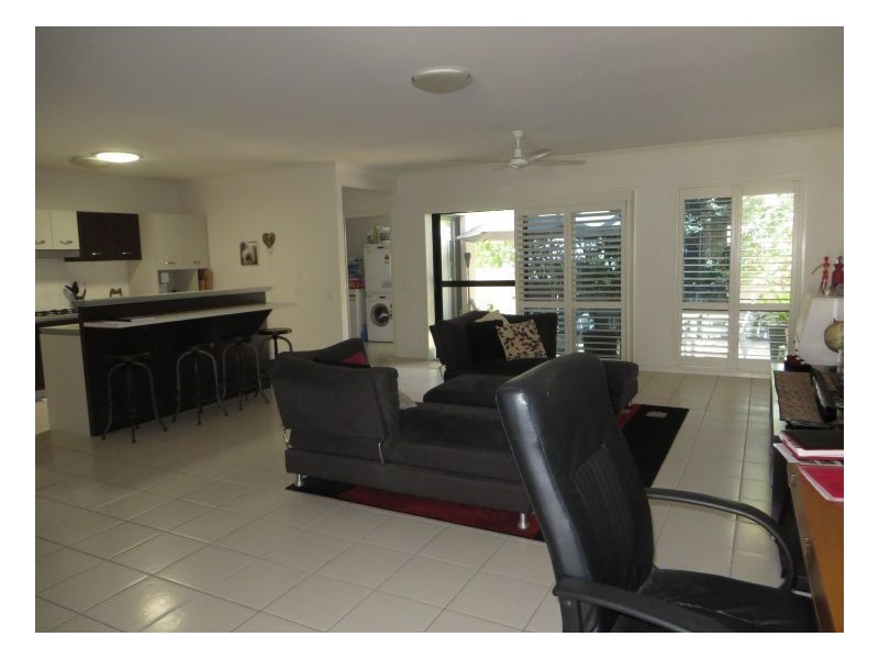 Mount Ommaney QLD 4074