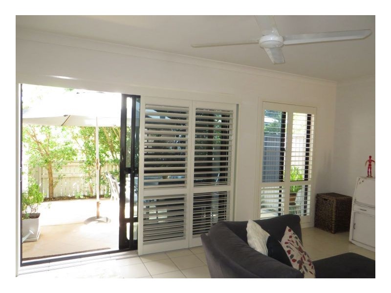 Mount Ommaney QLD 4074