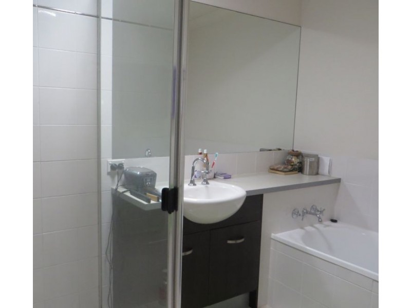 Mount Ommaney QLD 4074