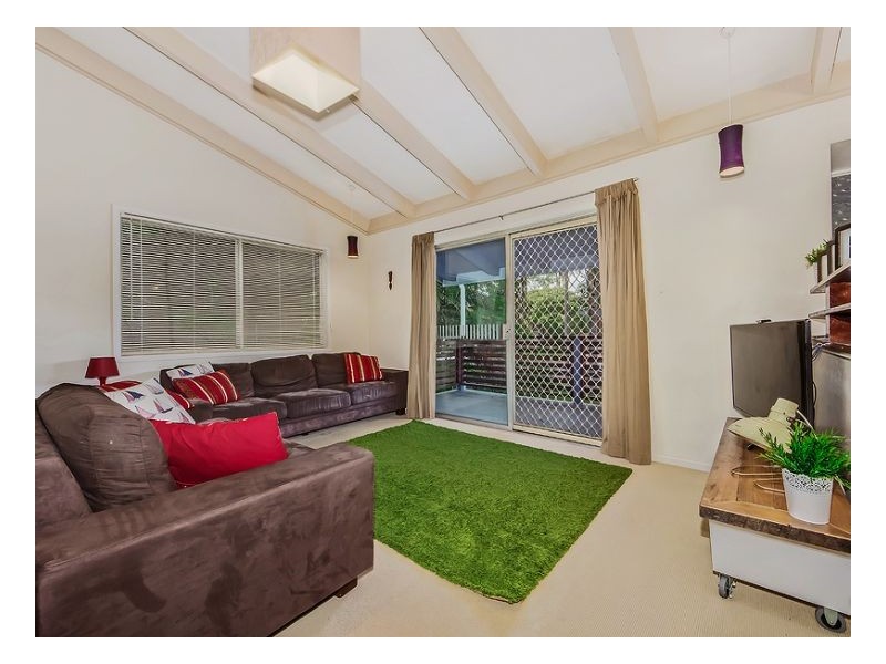 Jamboree Heights QLD 4074