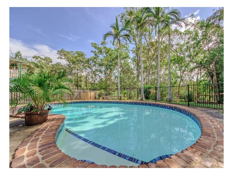 Jamboree Heights QLD 4074