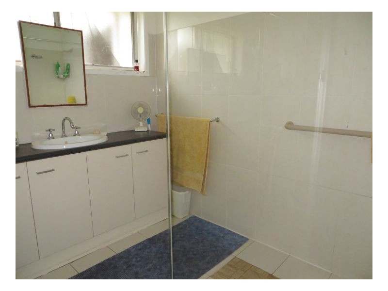 Jindalee QLD 4074