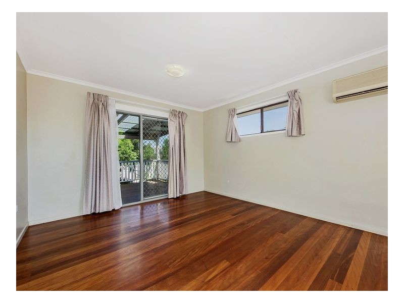 Jamboree Heights QLD 4074