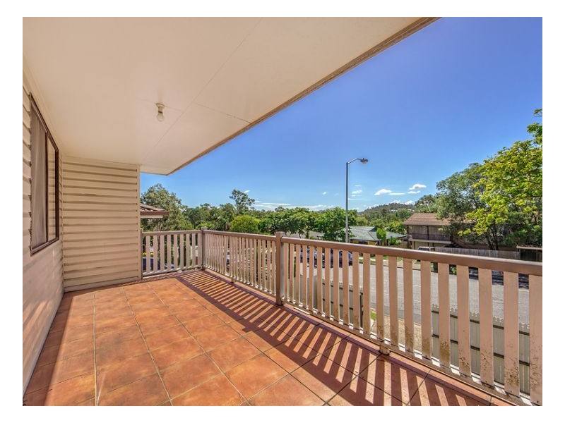 Jamboree Heights QLD 4074