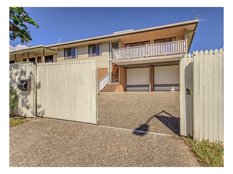 Jamboree Heights QLD 4074