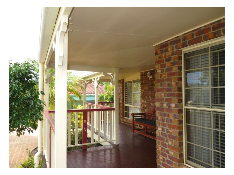 Seventeen Mile Rocks QLD 4073