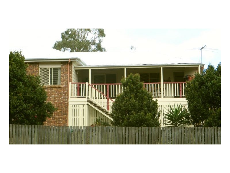 Seventeen Mile Rocks QLD 4073