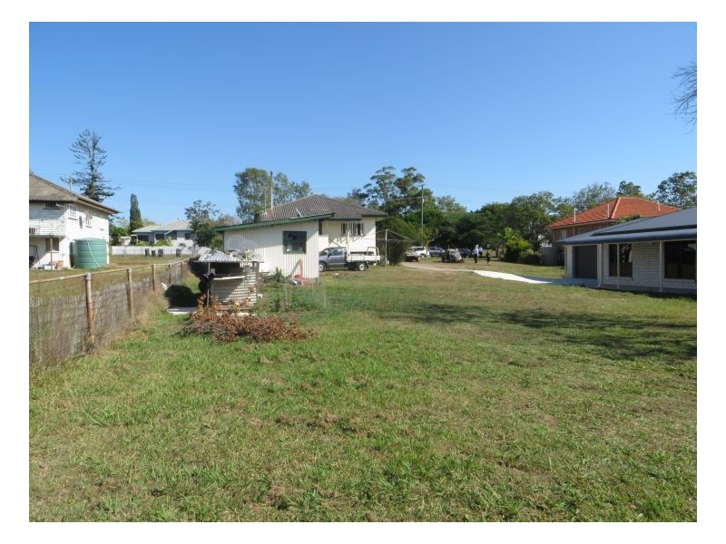 27 Scotts Rd, Darra QLD 4076