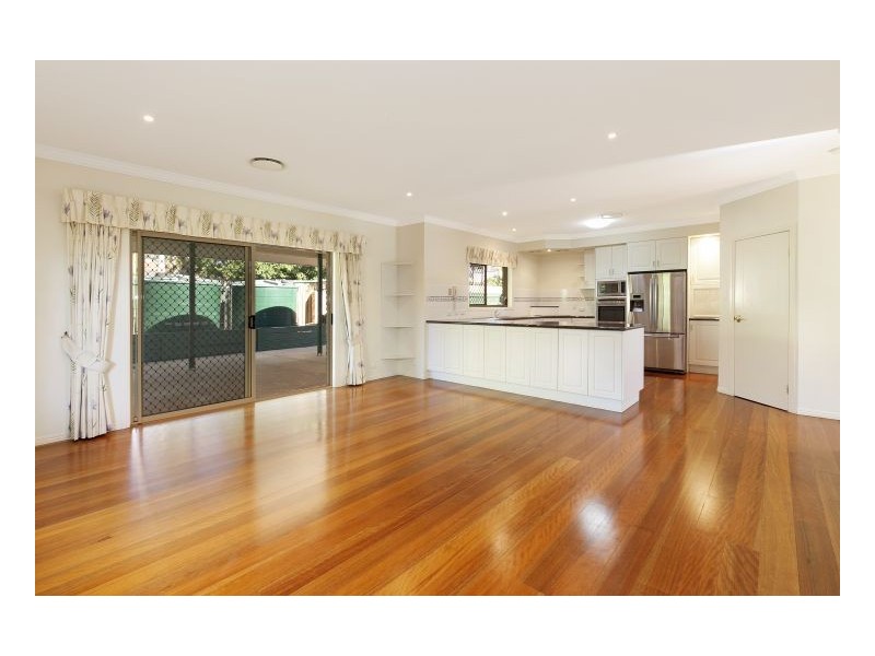 3 Newell Pl, Westlake QLD 4074