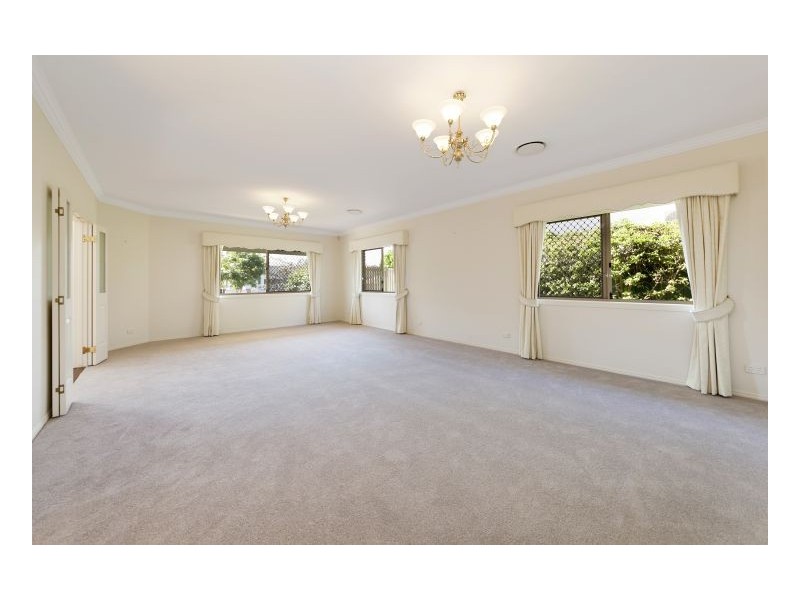 3 Newell Pl, Westlake QLD 4074