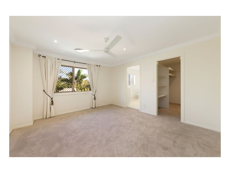 3 Newell Pl, Westlake QLD 4074