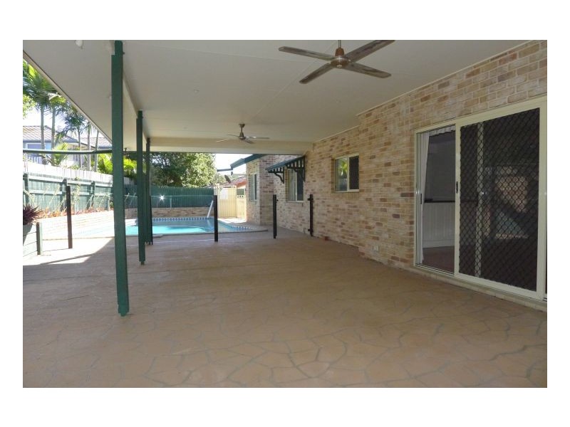 3 Newell Pl, Westlake QLD 4074