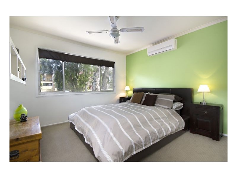 31 Brownie St, Jamboree Heights QLD 4074