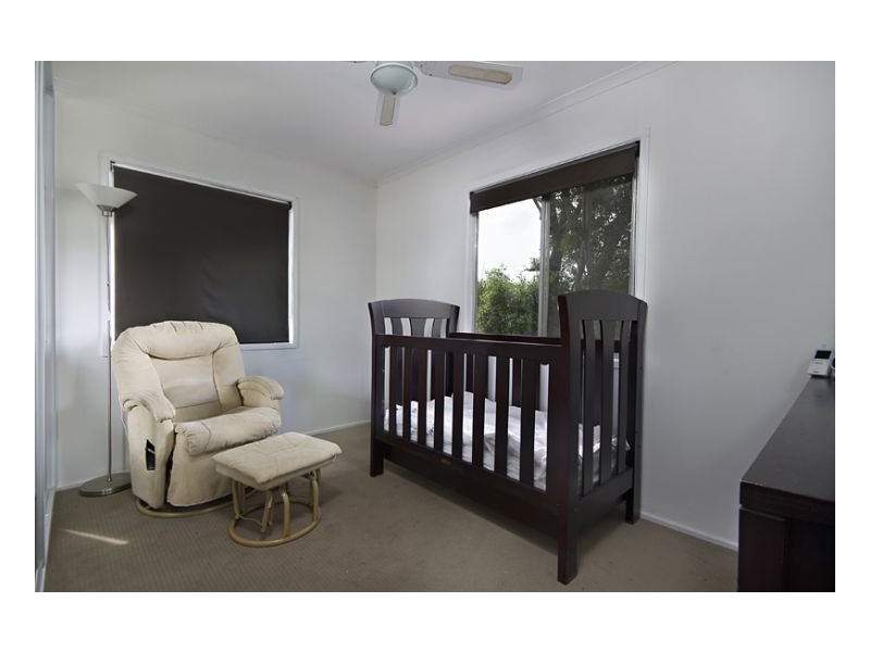 31 Brownie St, Jamboree Heights QLD 4074