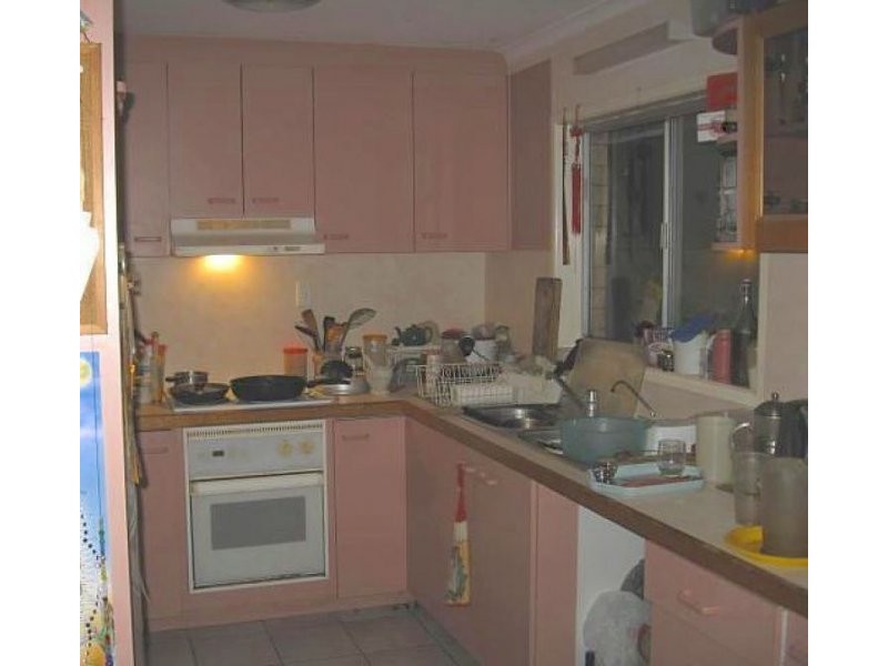 5 Apunya Close, Riverhills QLD 4074