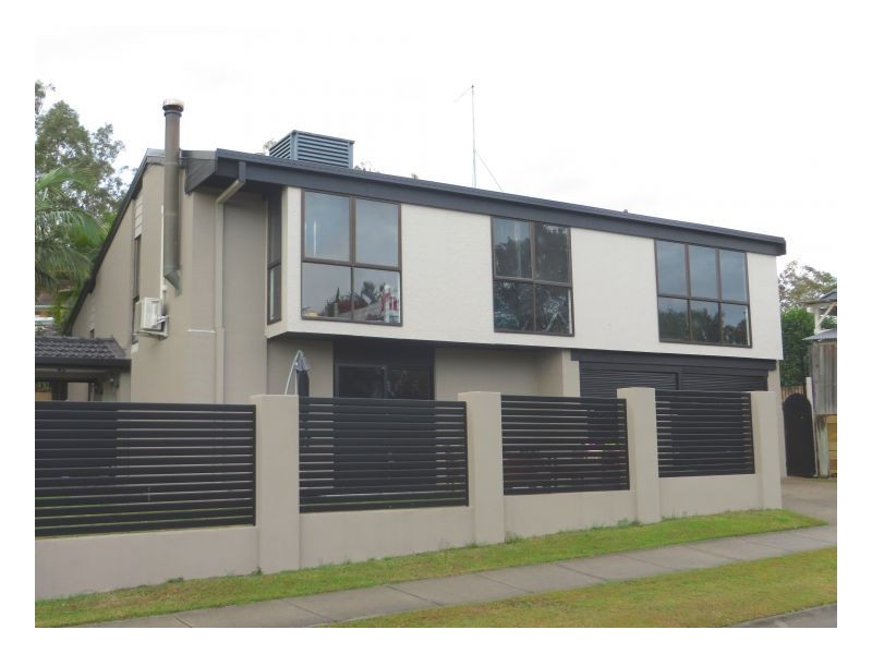 1 Roper Close, Westlake QLD 4074