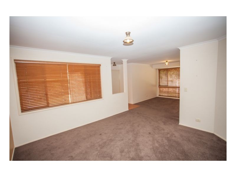 Sinnamon Park QLD 4073