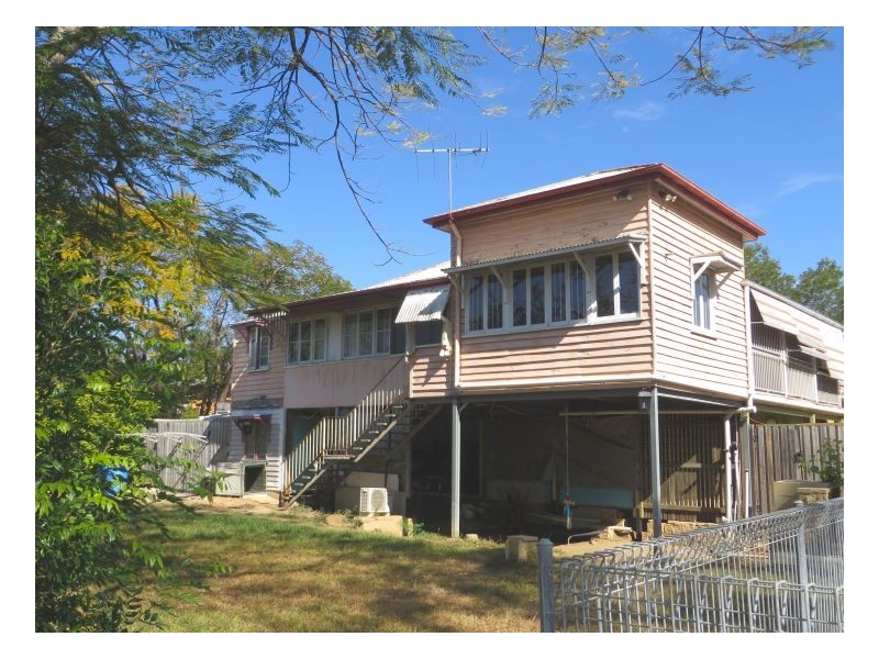 834 Oxley Rd, Corinda QLD 4075