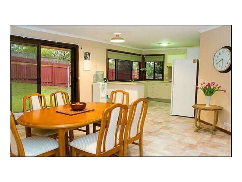 Sinnamon Park QLD 4073