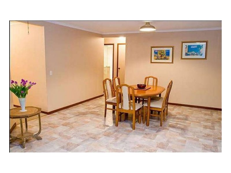 Sinnamon Park QLD 4073