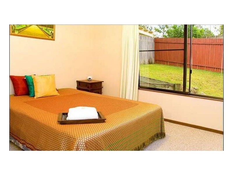 Sinnamon Park QLD 4073